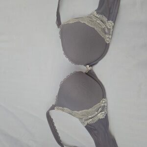 NWT Victoria's Secret Gray Lace Accent Bra